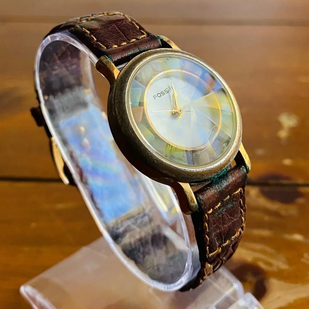 1994 MULTI COLORED FOSSIL STONE MOTHER OF PEARL WATCH PC-7330 (004188)